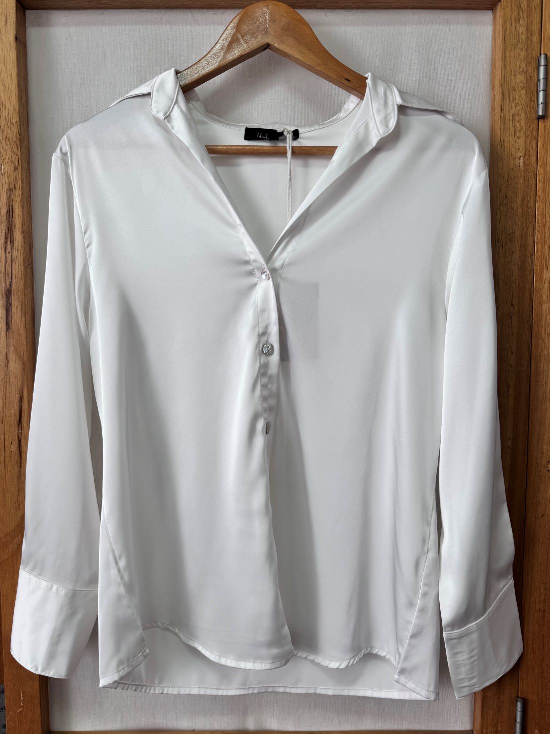 Blusa Basika satín