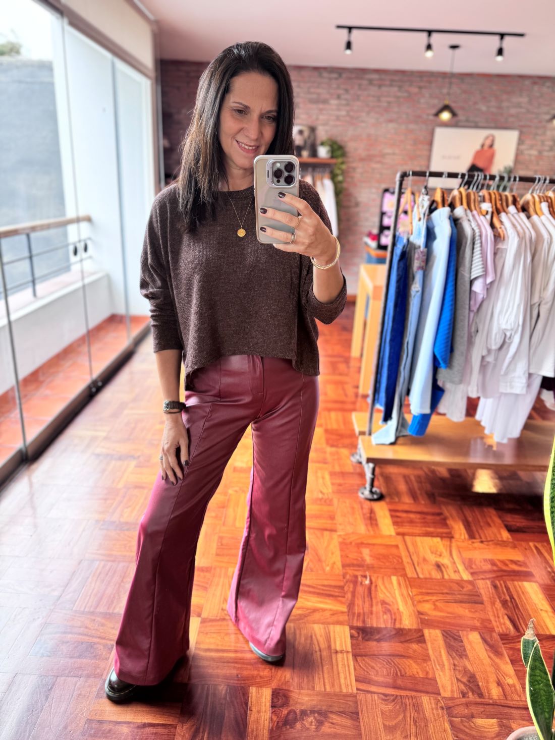 Pantalón Bell cuerina