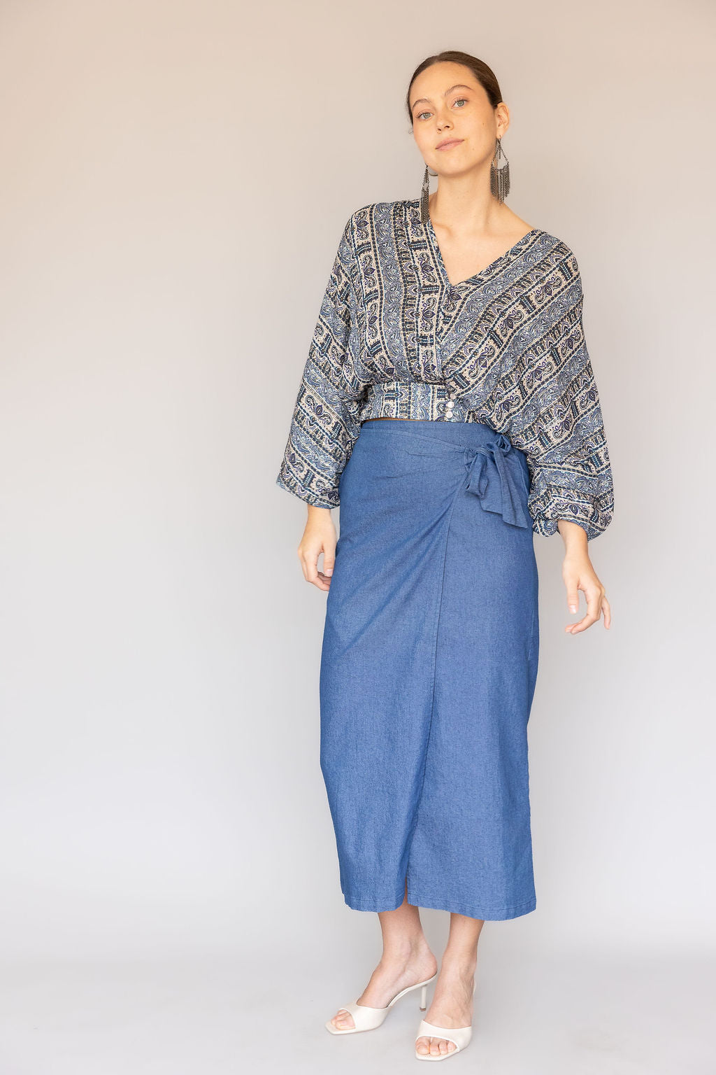 Falda Midi Bow