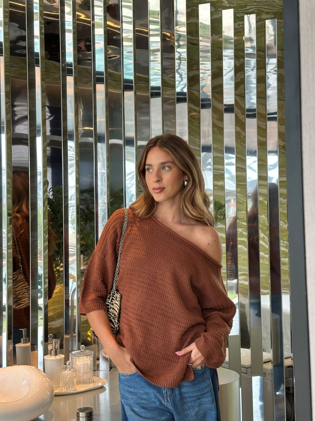 Chompa Thalía