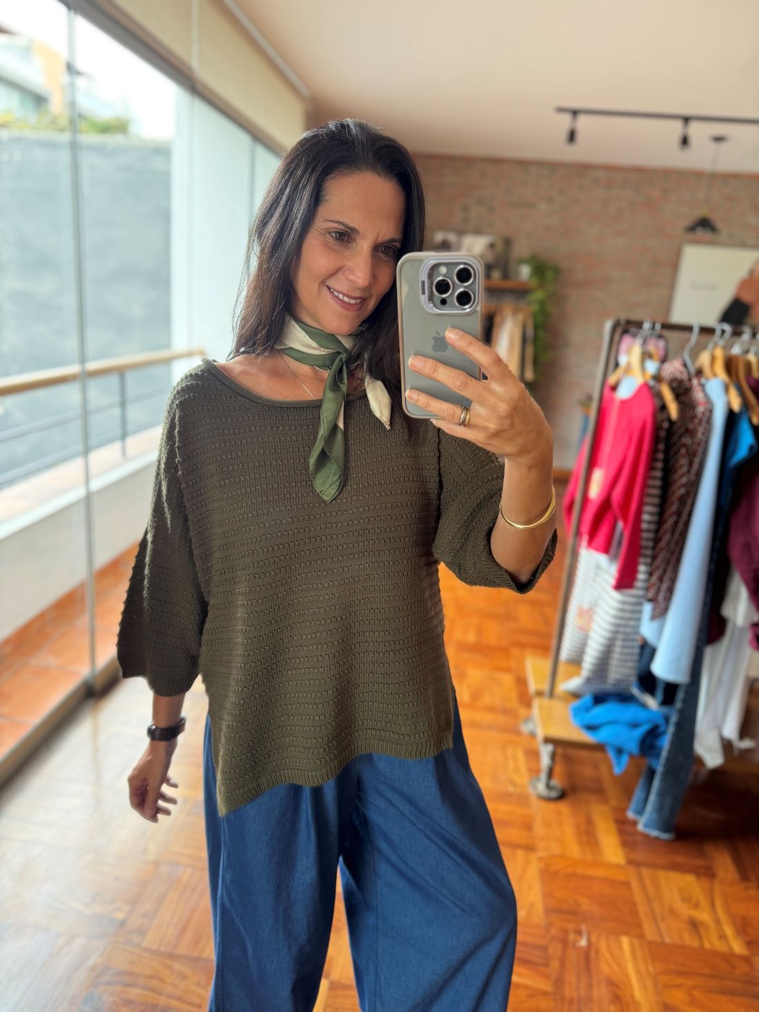 Chompa Thalía